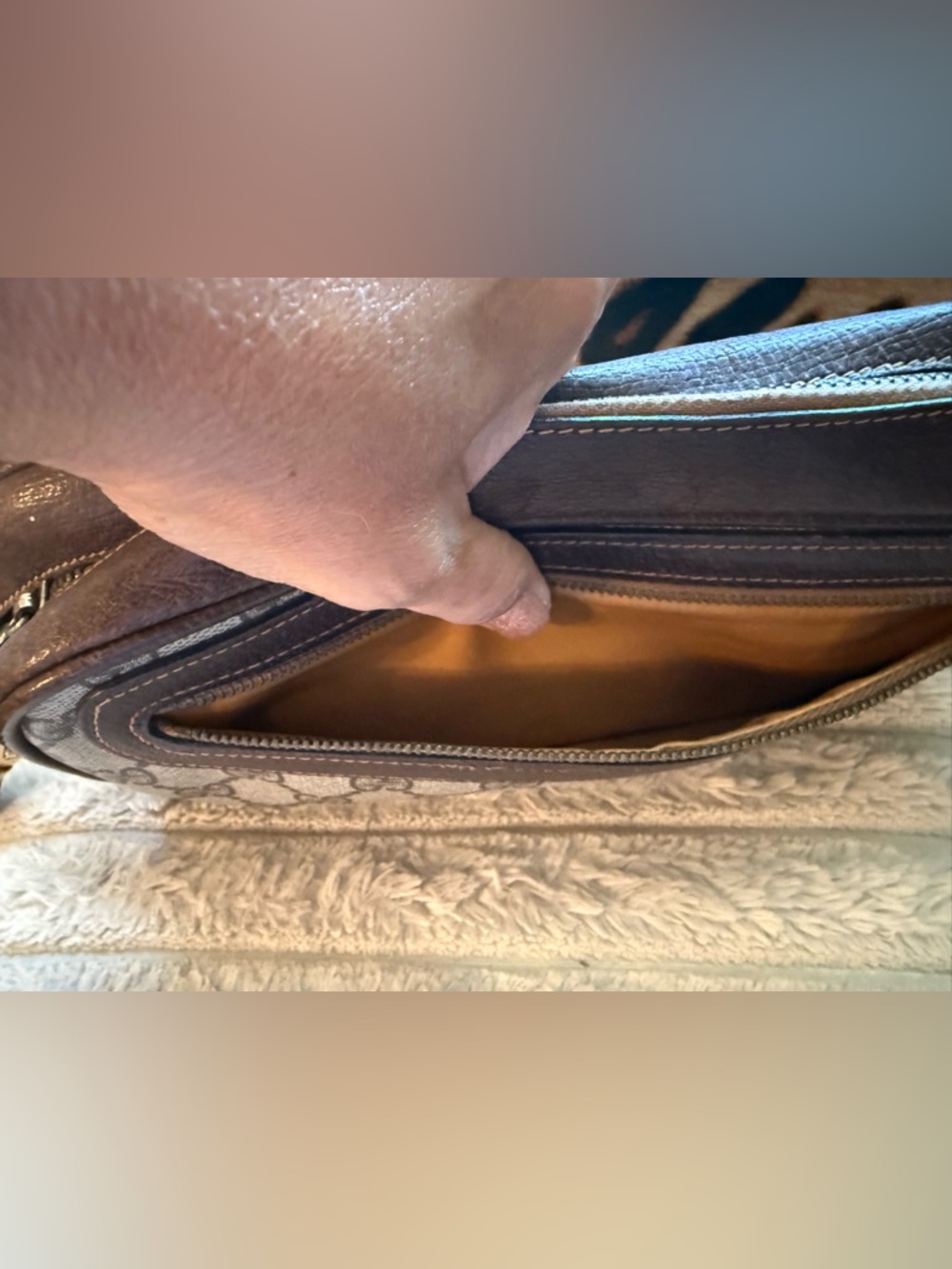 Gucci Beige and Brown Monogram Clutch Wristlet - Picture 5 of 7